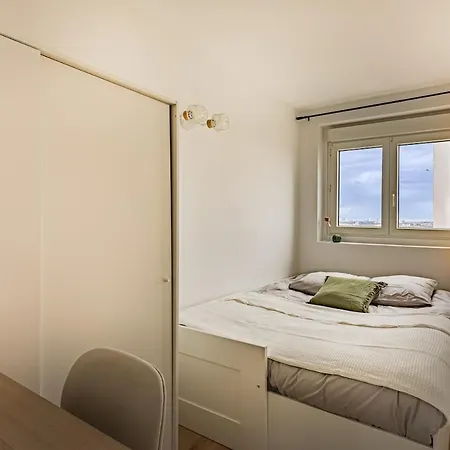 Friendly And Spacious In ! Apartamento