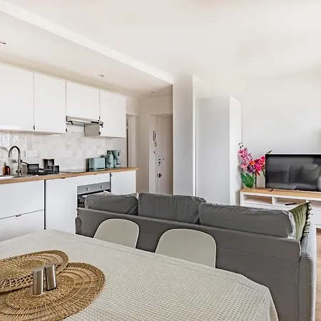 Friendly And Spacious In ! Créteil