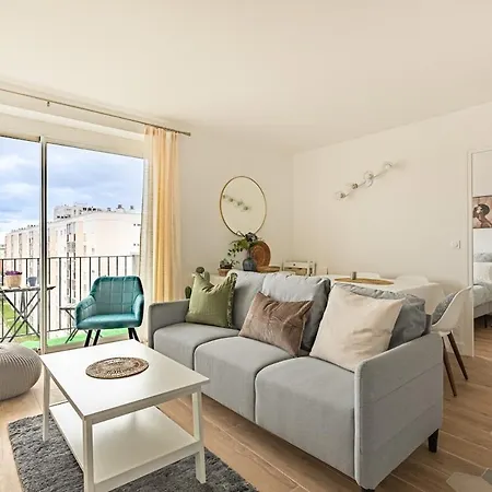 Friendly And Spacious In !